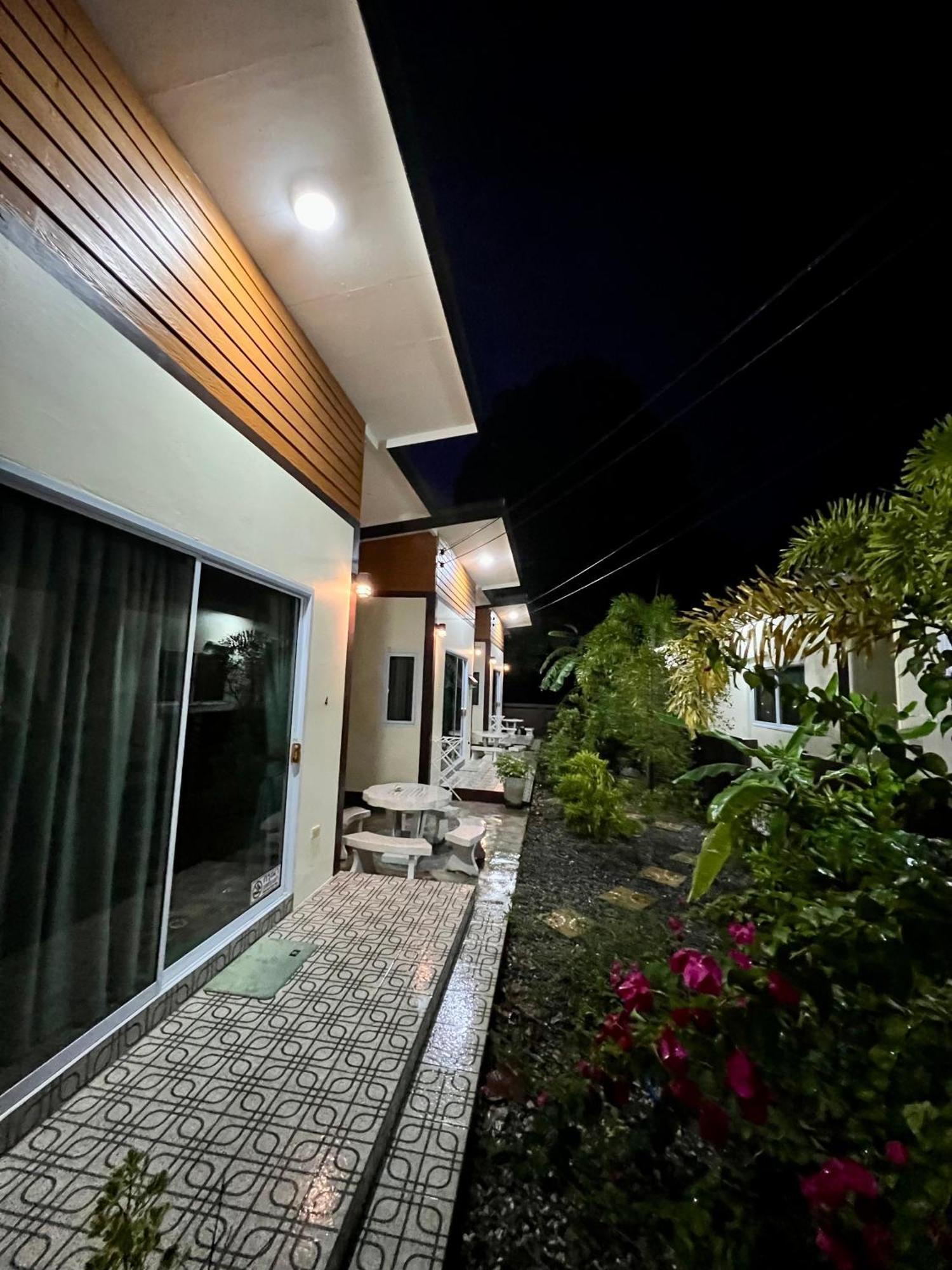 Bsk Bungalows リパノイ エクステリア 写真